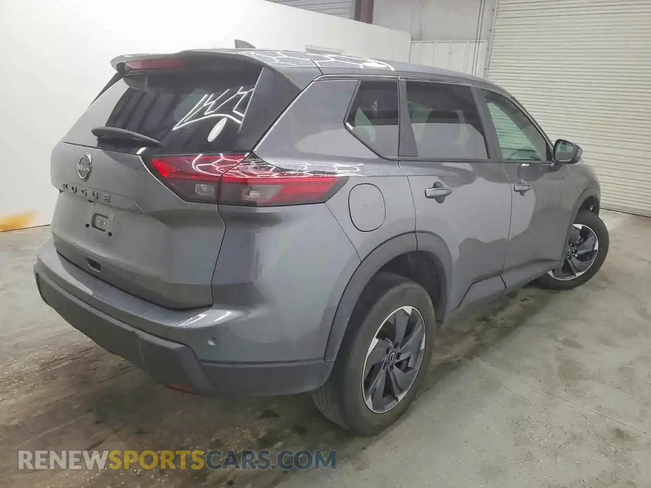 3 Photograph of a damaged car 5N1BT3BA1SC810614 NISSAN ROGUE 2025