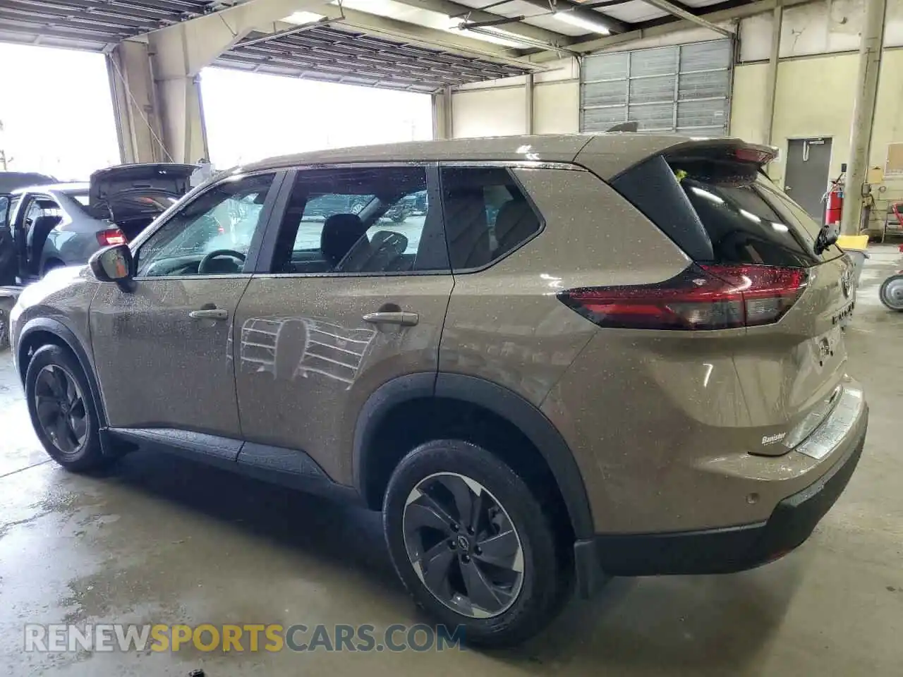 2 Photograph of a damaged car 5N1BT3BA2SC676602 NISSAN ROGUE 2025