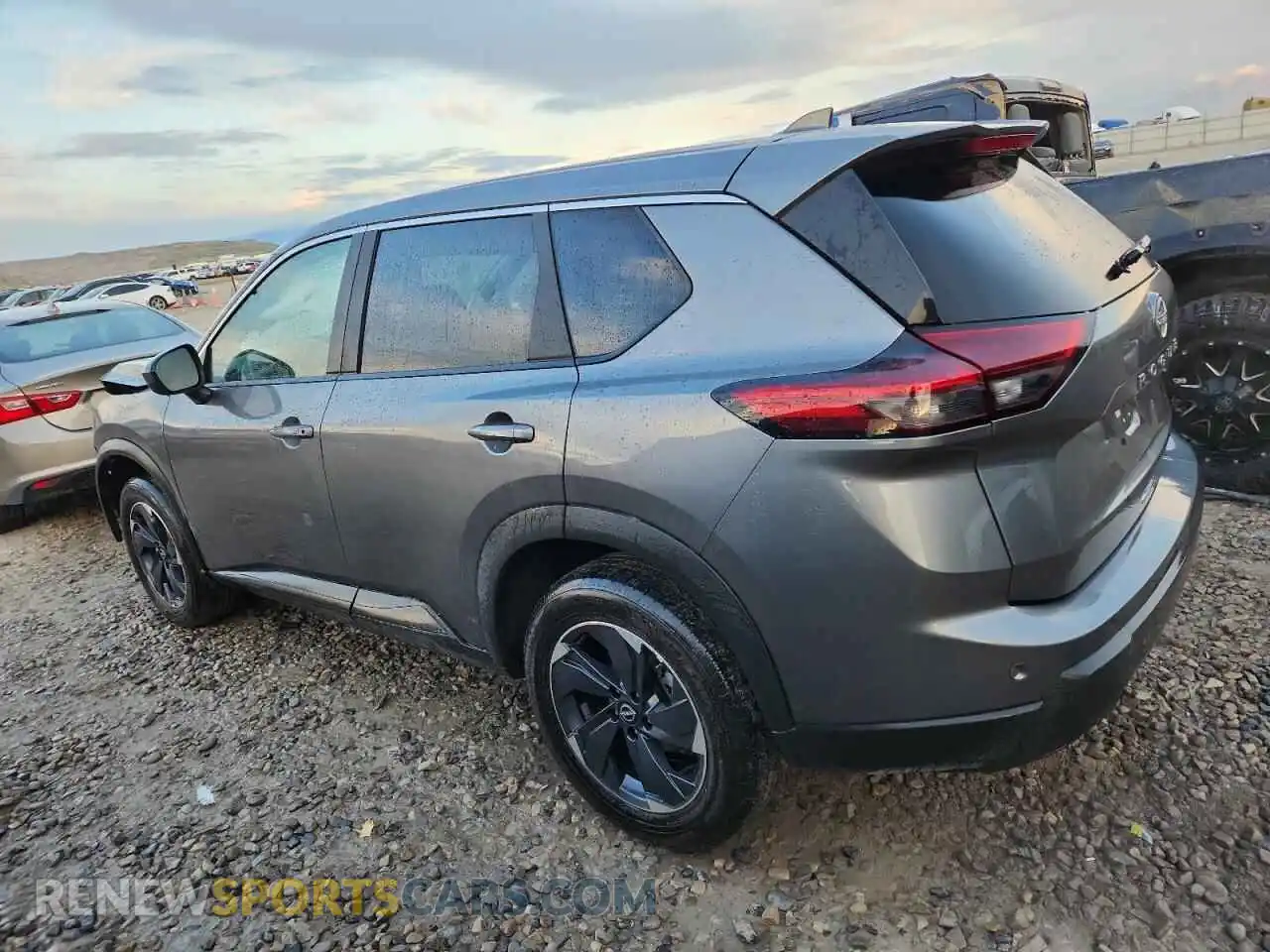 2 Photograph of a damaged car 5N1BT3BA2SC828085 NISSAN ROGUE 2025