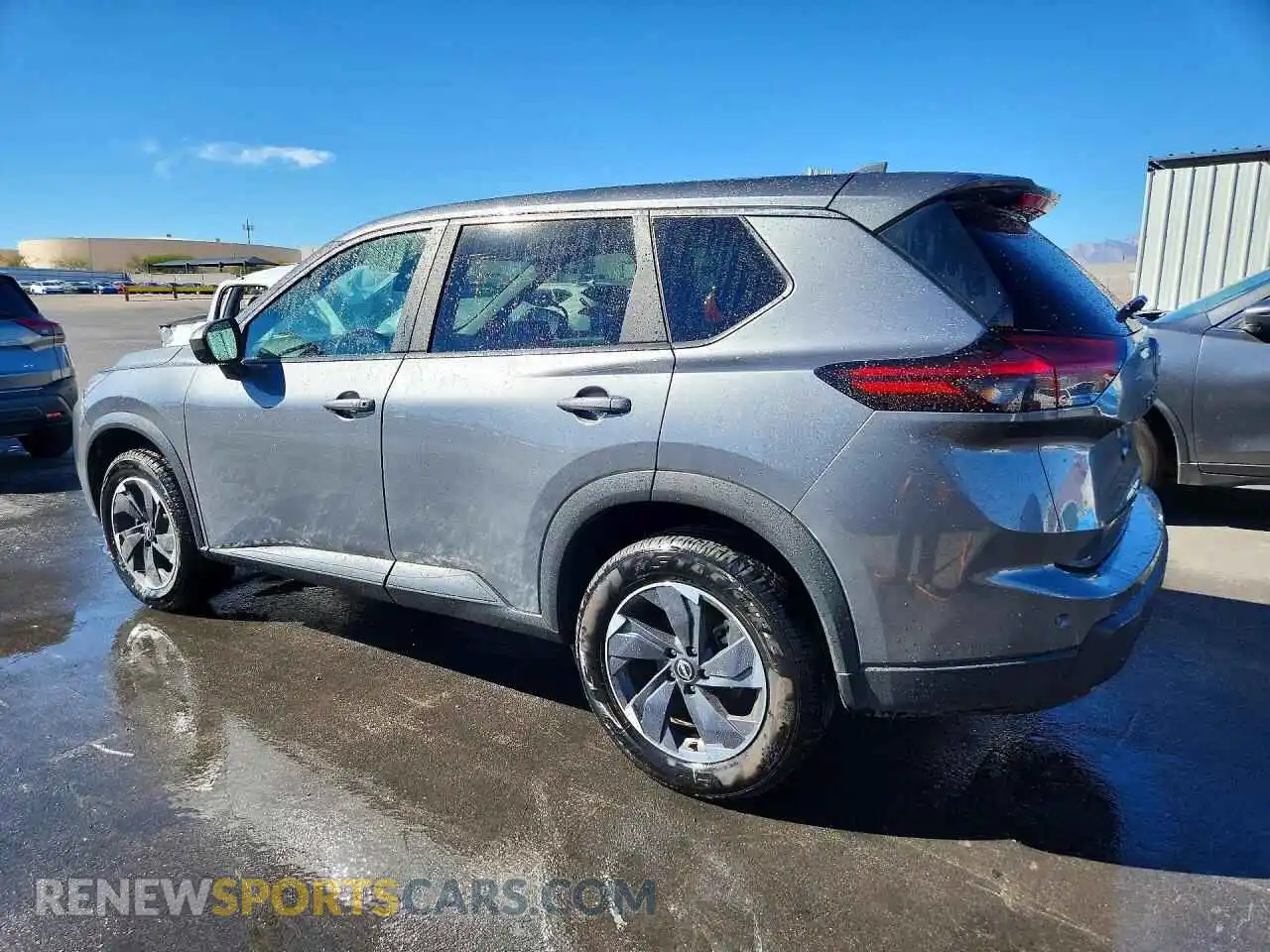 2 Photograph of a damaged car 5N1BT3BA2SC828152 NISSAN ROGUE 2025