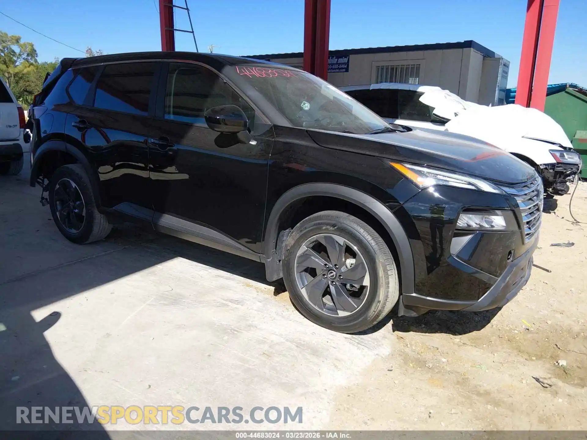 1 Photograph of a damaged car 5N1BT3BA4SC846927 NISSAN ROGUE 2025