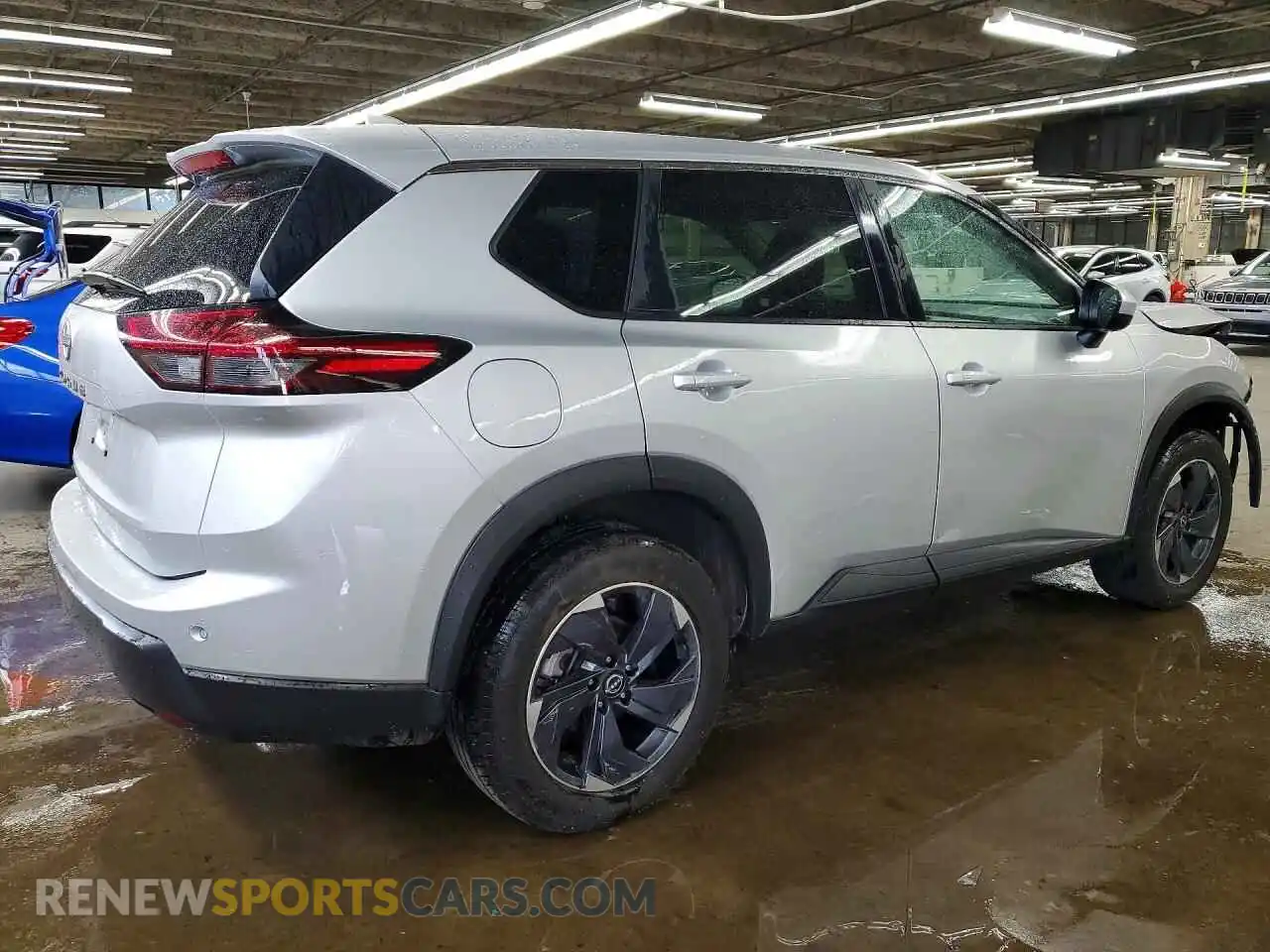 3 Photograph of a damaged car 5N1BT3BA6SC825819 NISSAN ROGUE 2025