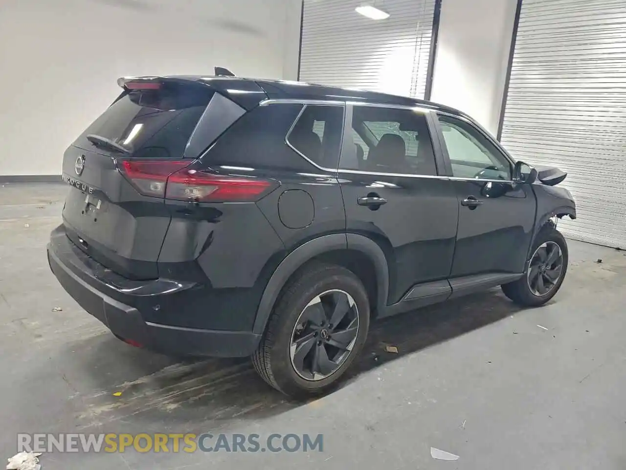 3 Photograph of a damaged car 5N1BT3BA8SC795660 NISSAN ROGUE 2025