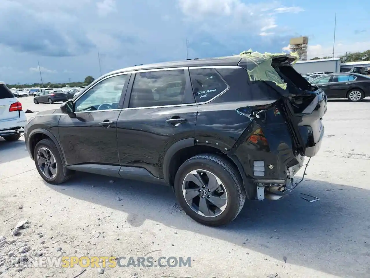 2 Photograph of a damaged car JN8BT3BA3SW002529 NISSAN ROGUE 2025