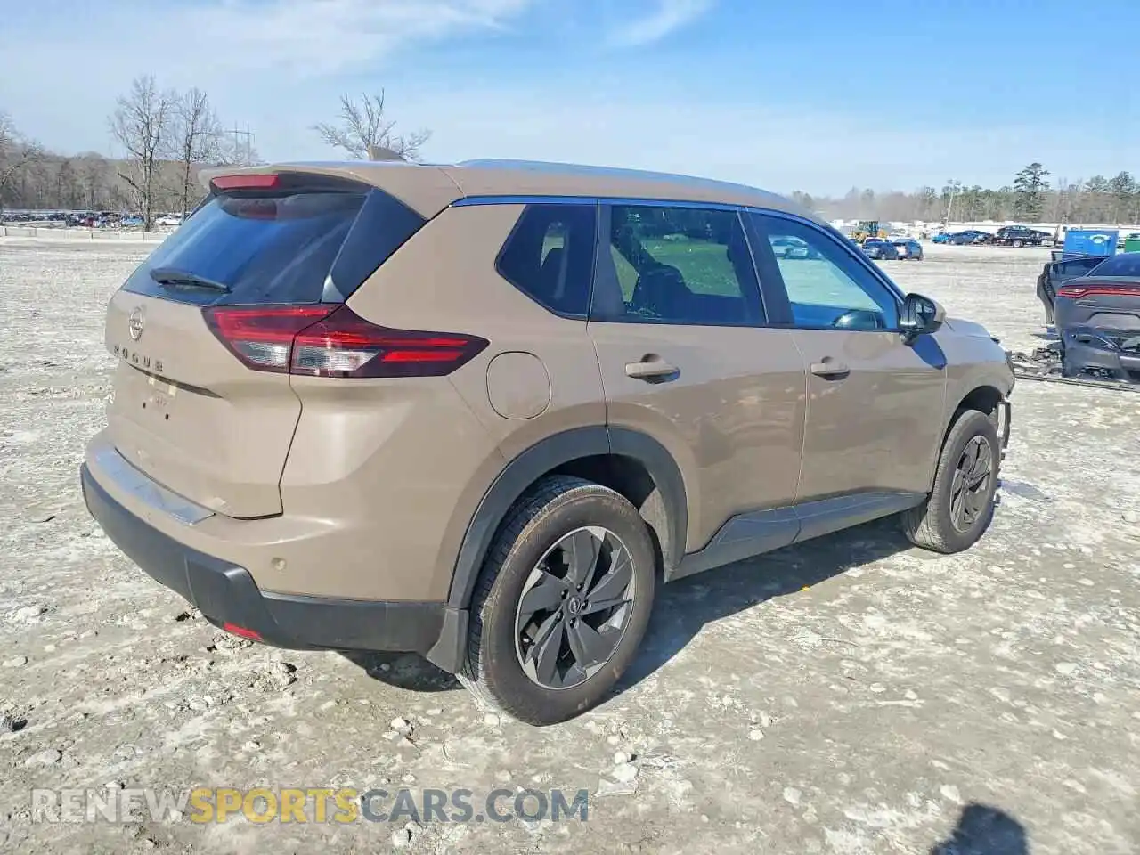 3 Фотография поврежденного автомобиля JN8BT3BA4SW345446 NISSAN ROGUE 2025