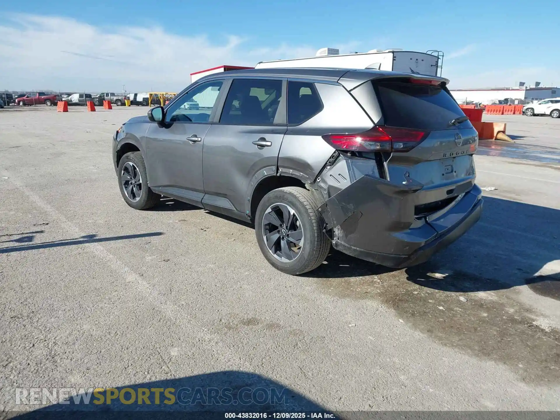 3 Photograph of a damaged car JN8BT3BA6SW007174 NISSAN ROGUE 2025
