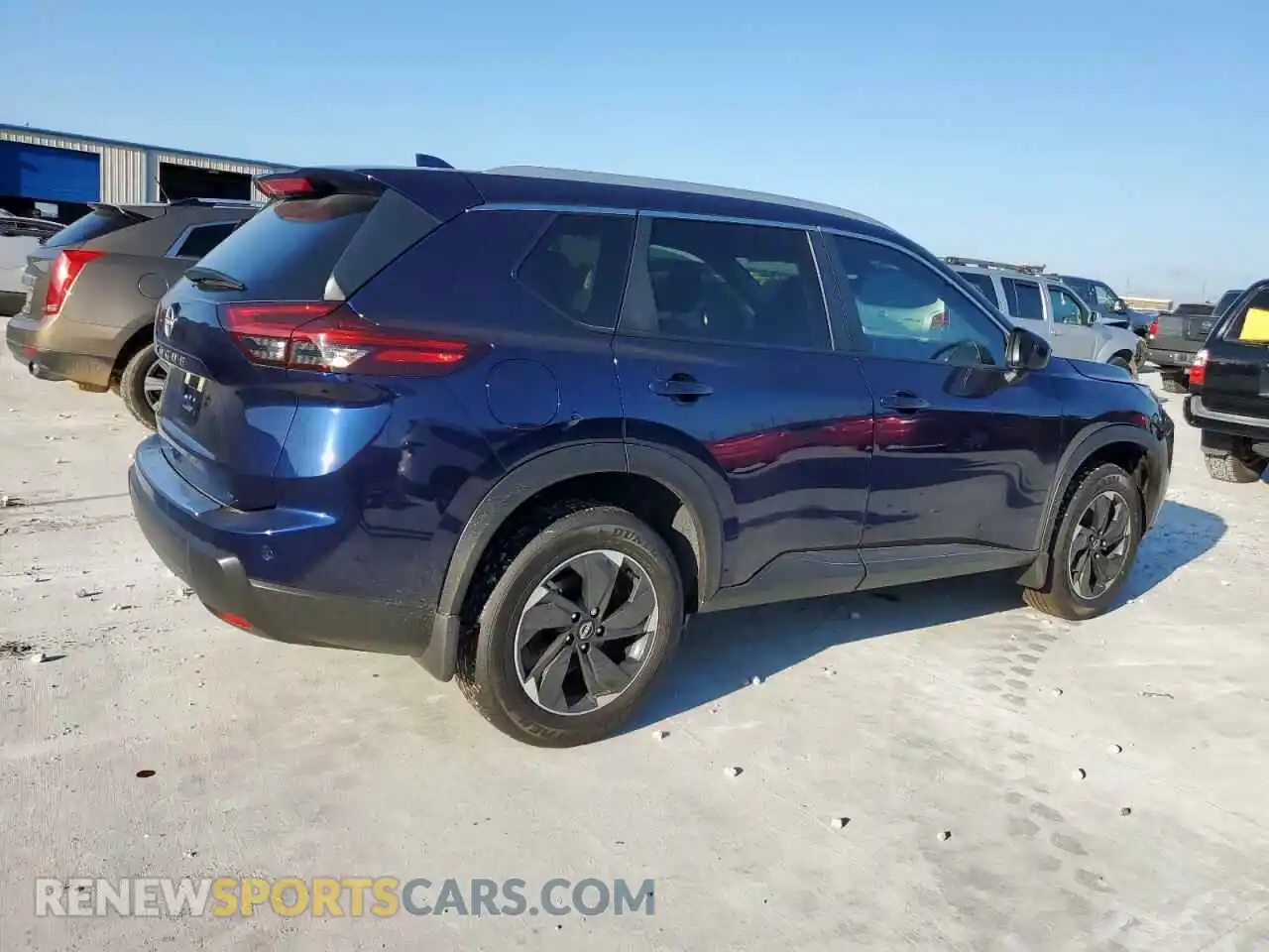 3 Фотография поврежденного автомобиля JN8BT3BA6SW009944 NISSAN ROGUE 2025