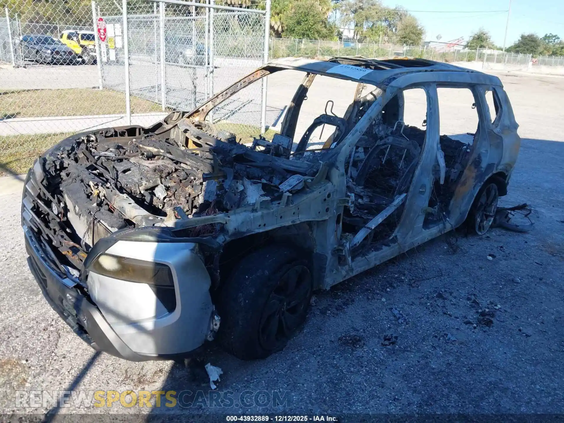 2 Фотография поврежденного автомобиля JN8BT3BAXSW002074 NISSAN ROGUE 2025