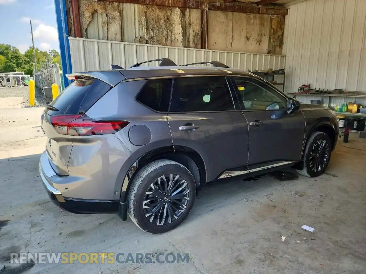 3 Photograph of a damaged car JN8BT3DC3SW101852 NISSAN ROGUE 2025