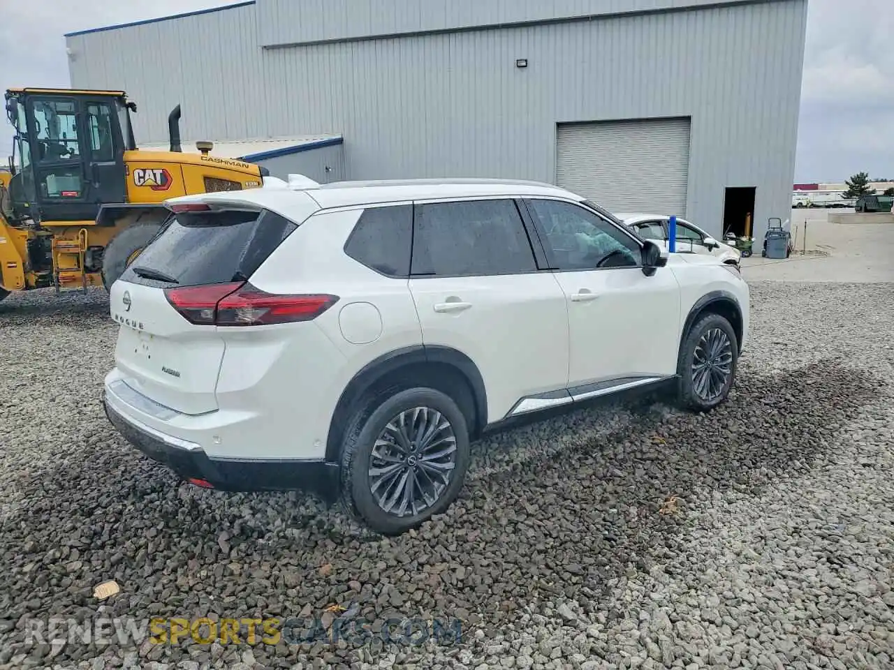 3 Photograph of a damaged car JN8BT3DC6SW380438 NISSAN ROGUE 2025