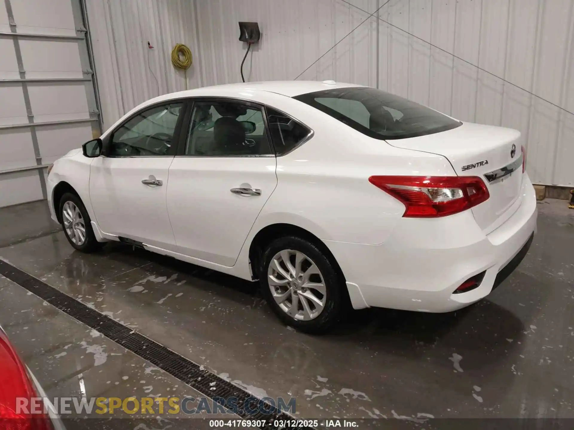 3 Photograph of a damaged car 3N1AB7AP8KL608568 NISSAN SENTRA 2019