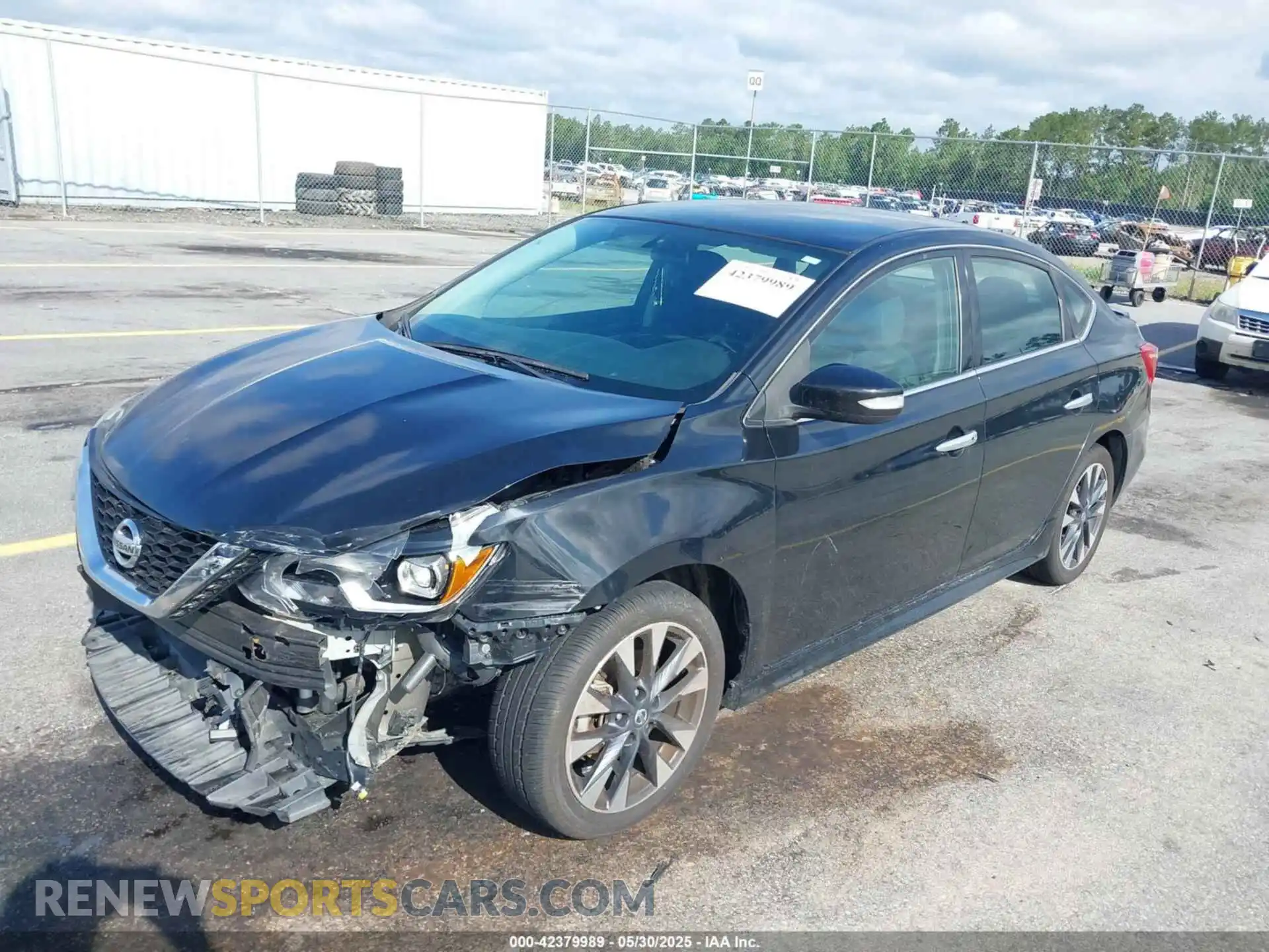 2 fotografías del automóvil dañado 3N1AB7AP8KY295525 NISSAN SENTRA 2019