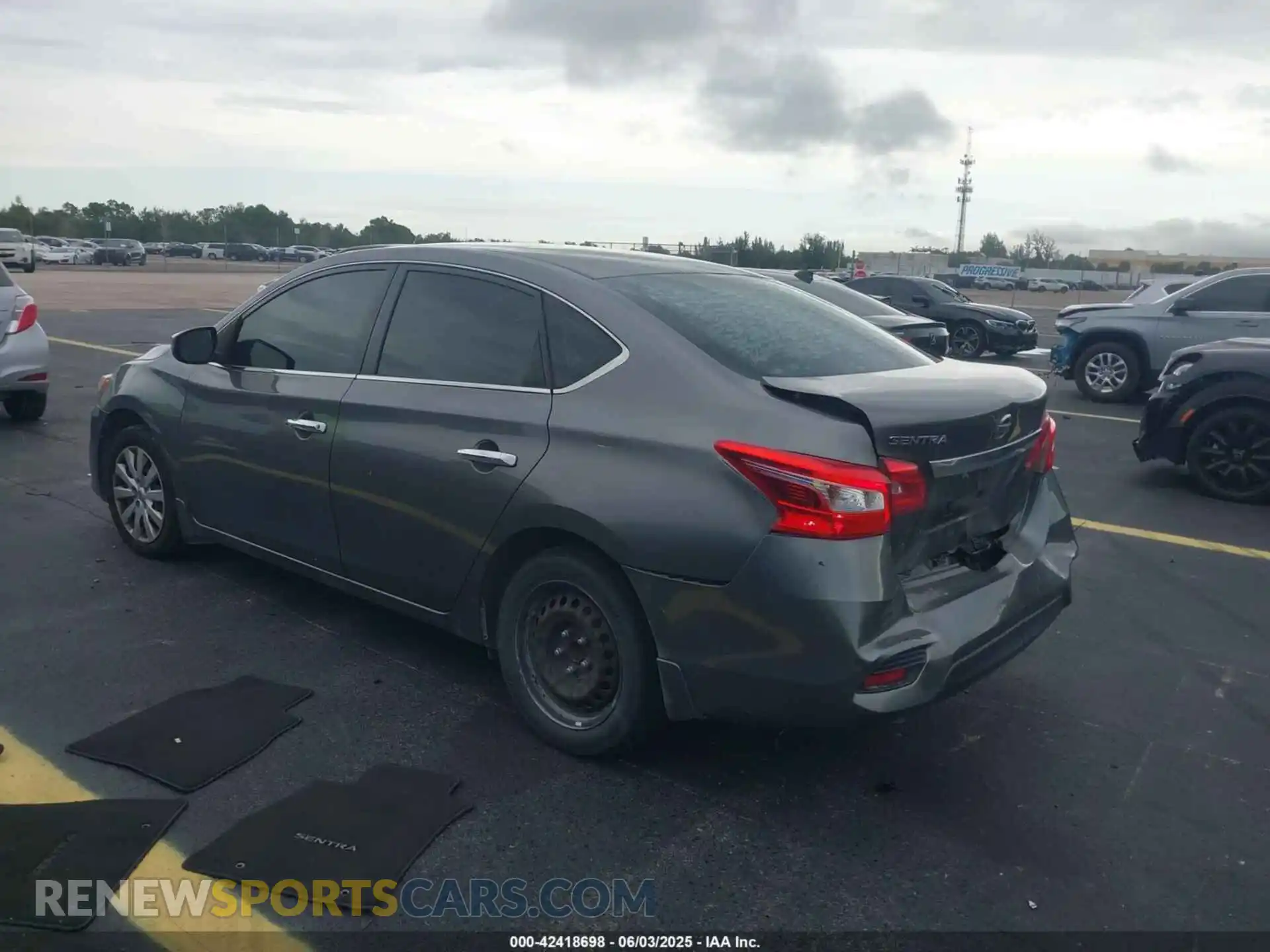 3 fotografías del automóvil dañado 3N1AB7AP9KY384780 NISSAN SENTRA 2019
