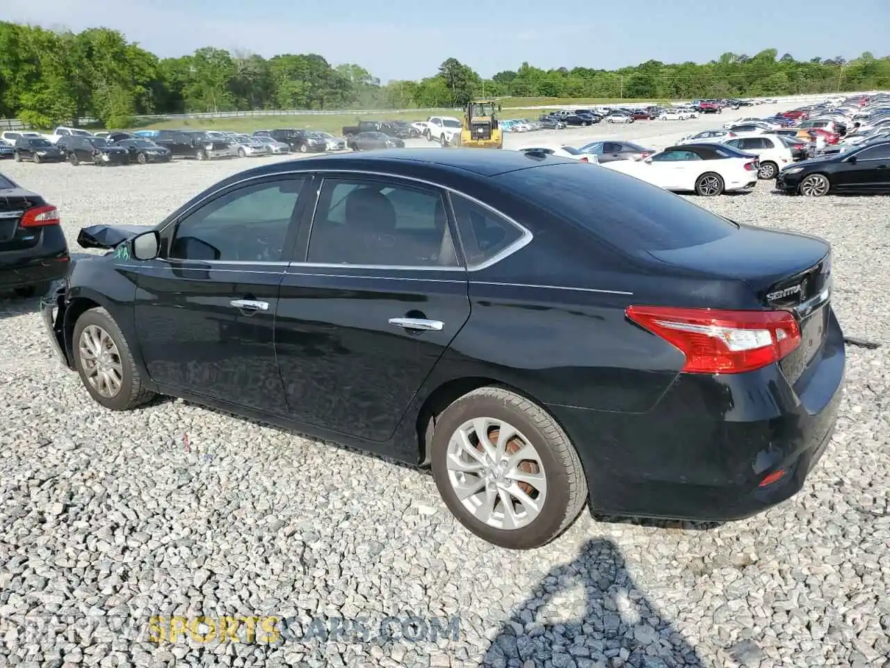 2 fotografías del automóvil dañado 3N1AB7AP9KY392748 NISSAN SENTRA 2019