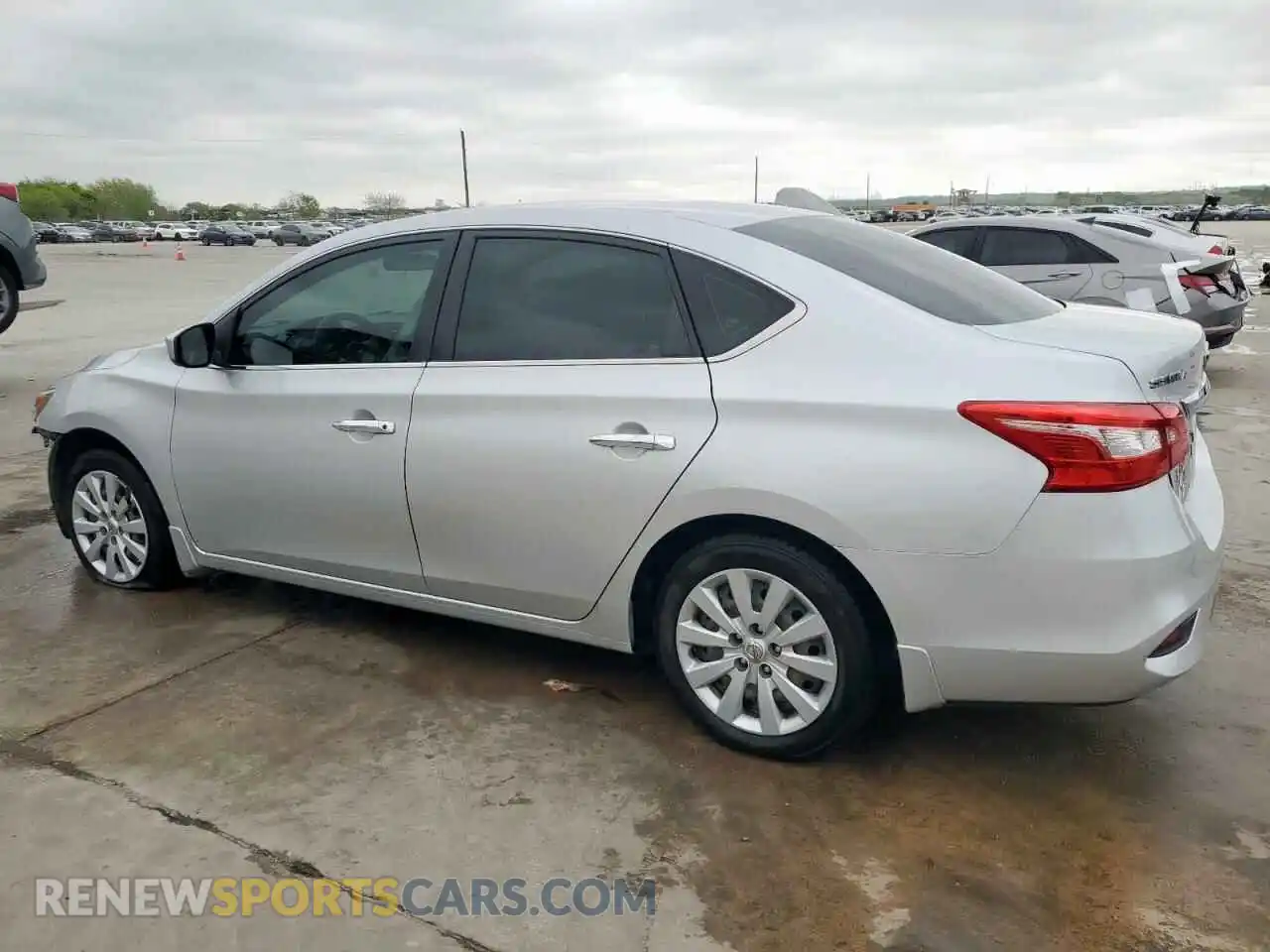 2 fotografías del automóvil dañado 3N1AB7AP9KY456738 NISSAN SENTRA 2019