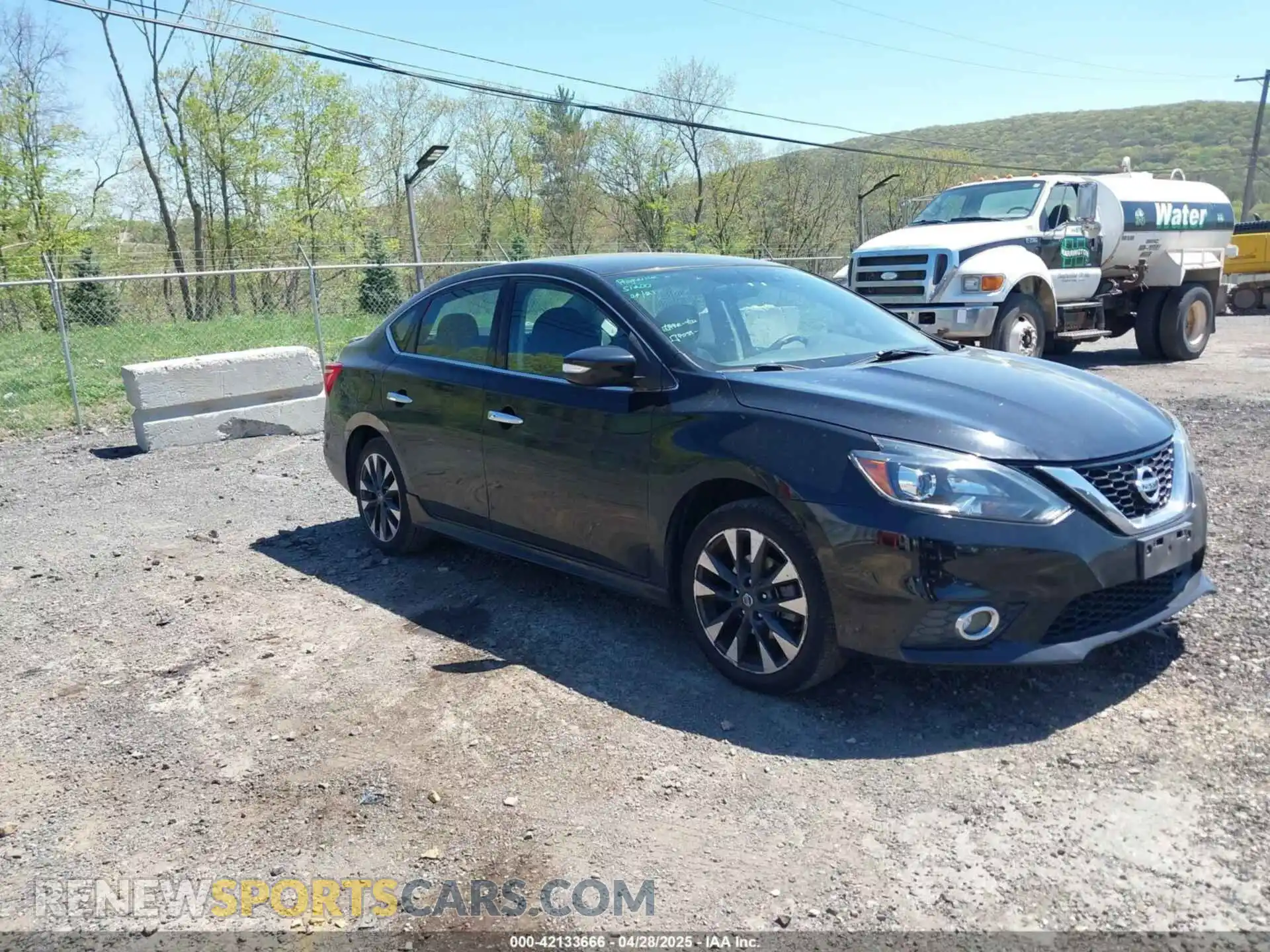 1 Фотография поврежденного автомобиля 3N1AB7APXKY313183 NISSAN SENTRA 2019