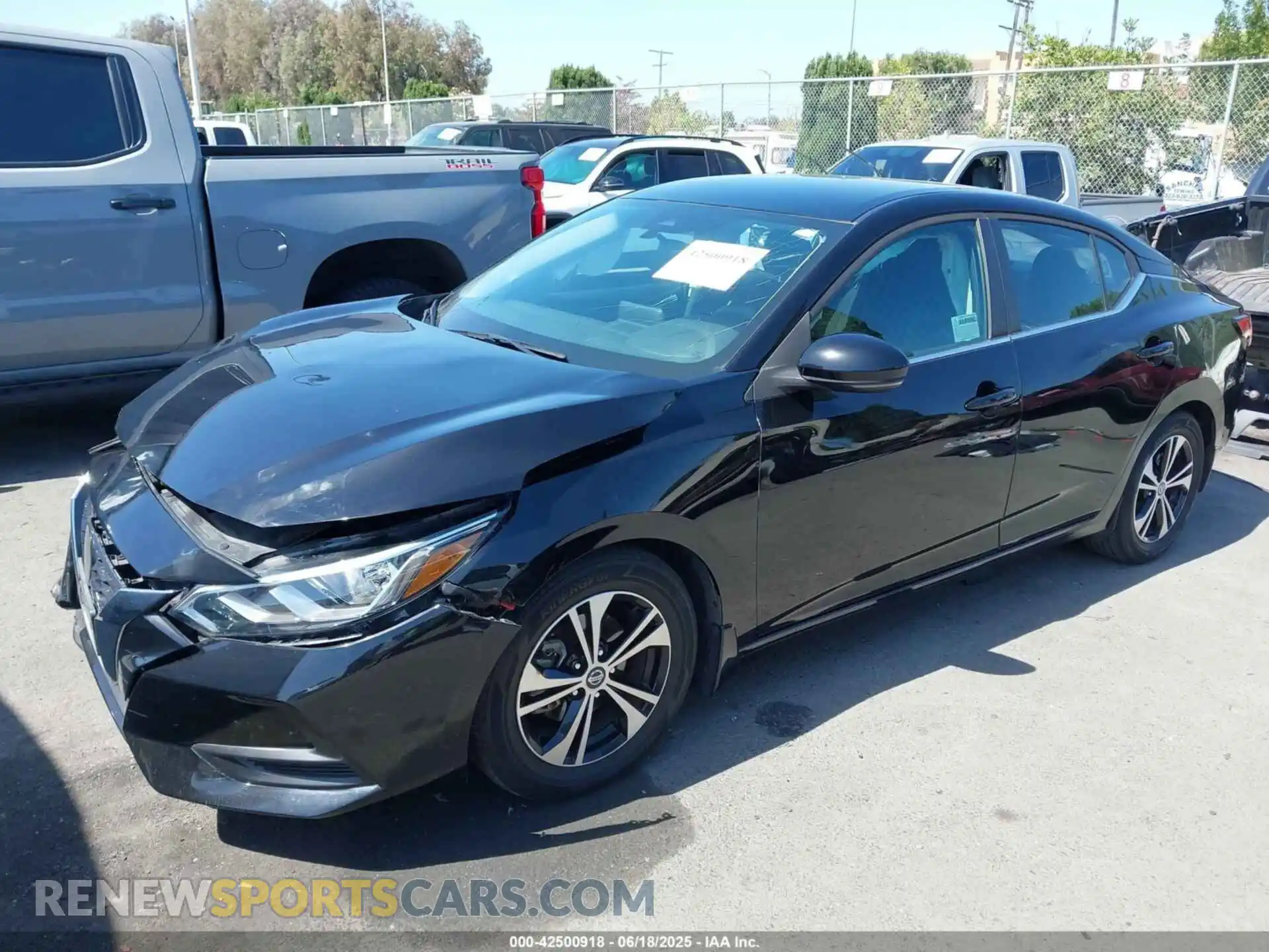 2 fotografías del automóvil dañado 3N1AB8CVXLY217279 NISSAN SENTRA 2020