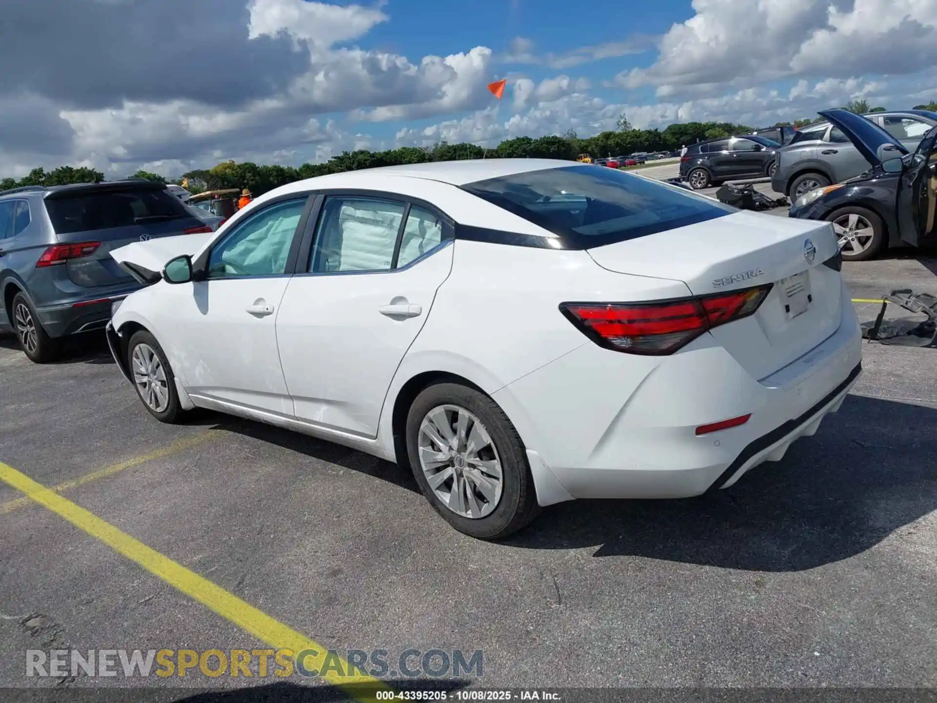 3 fotografías del automóvil dañado 3N1AB8BV9MY239051 NISSAN SENTRA 2021
