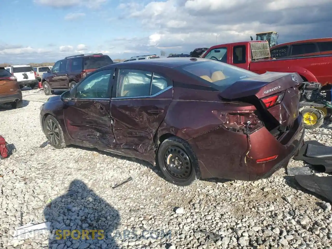 2 fotografías del automóvil dañado 3N1AB8CV7MY261760 NISSAN SENTRA 2021
