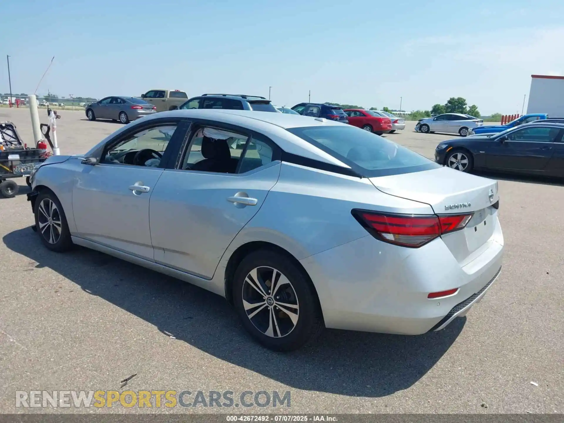 3 Фотография поврежденного автомобиля 3N1AB8CV9MY298857 NISSAN SENTRA 2021