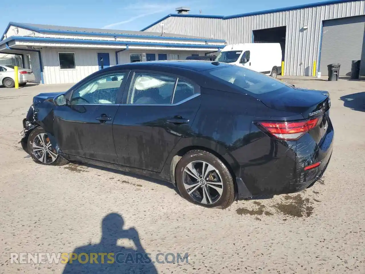 2 fotografías del automóvil dañado 3N1AB8CV6NY292564 NISSAN SENTRA 2022