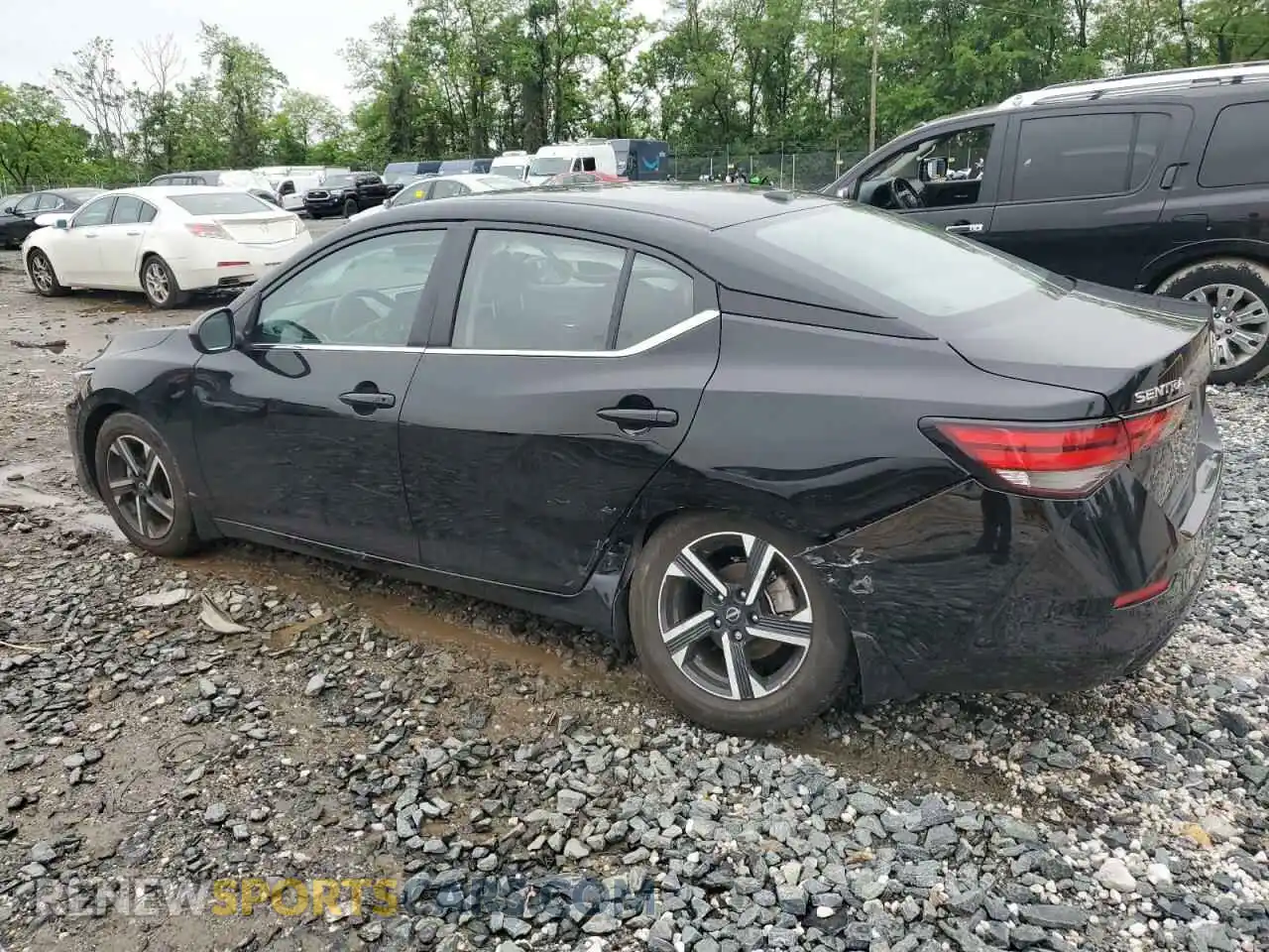 2 fotografías del automóvil dañado 3N1AB8CV3RY278465 NISSAN SENTRA 2024