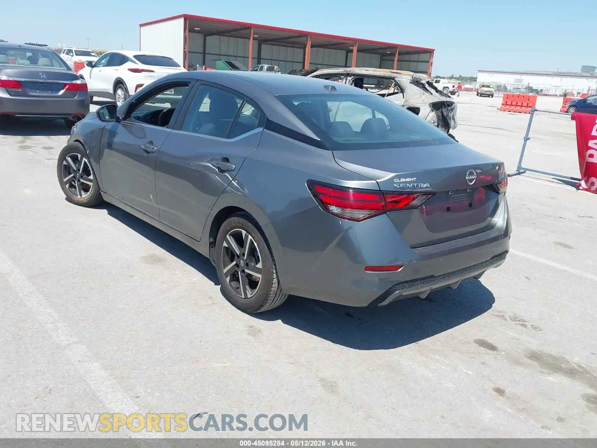 3 fotografías del automóvil dañado 3N1AB8CV5RY288611 NISSAN SENTRA 2024