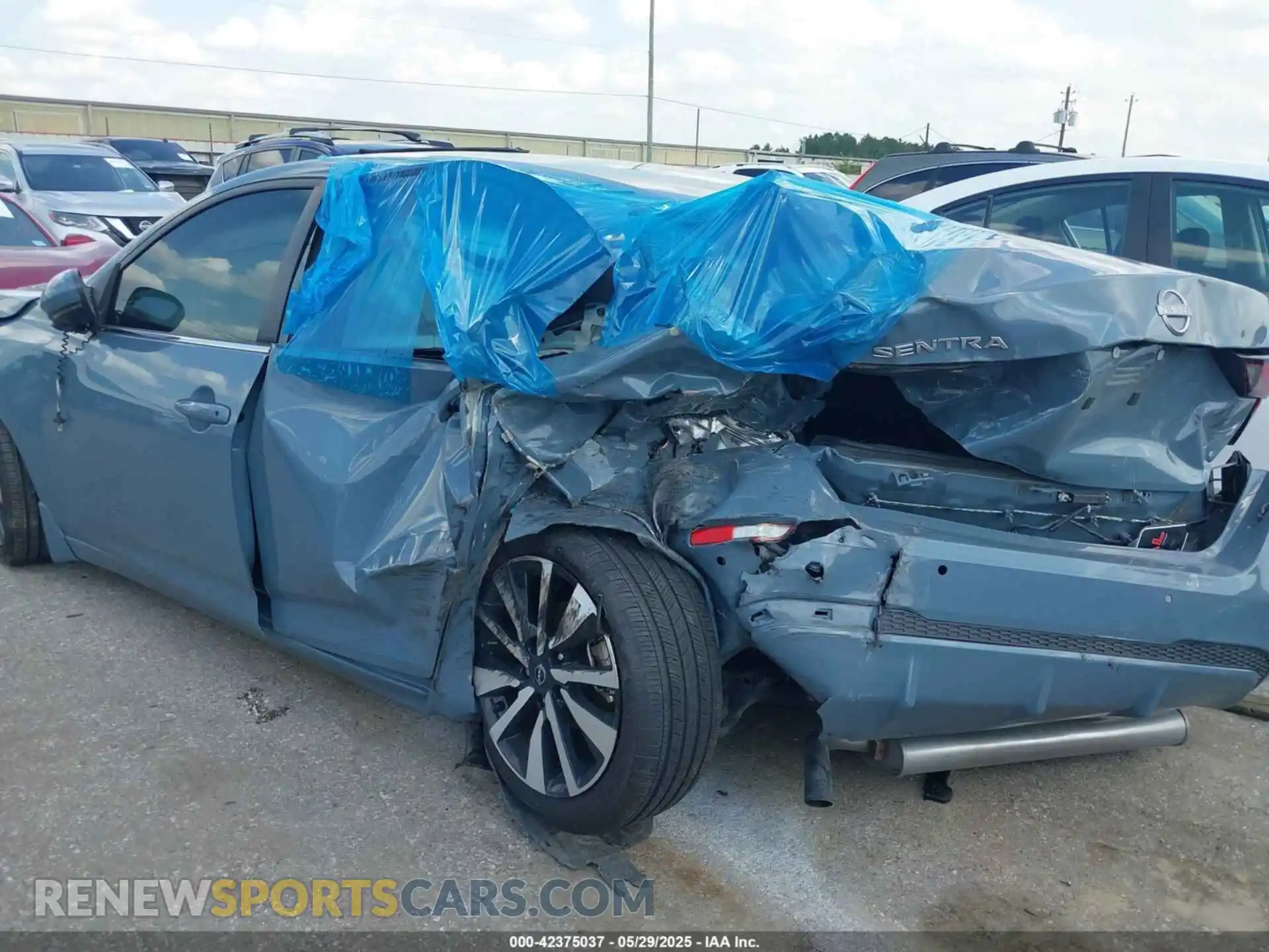 3 Photograph of a damaged car 3N1AB8CV8RY233473 NISSAN SENTRA 2024