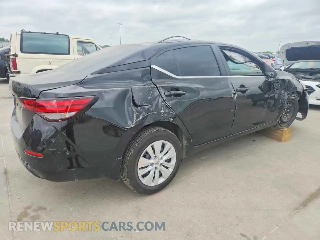 3 Photograph of a damaged car 3N1AB8BV0SY385710 NISSAN SENTRA 2025