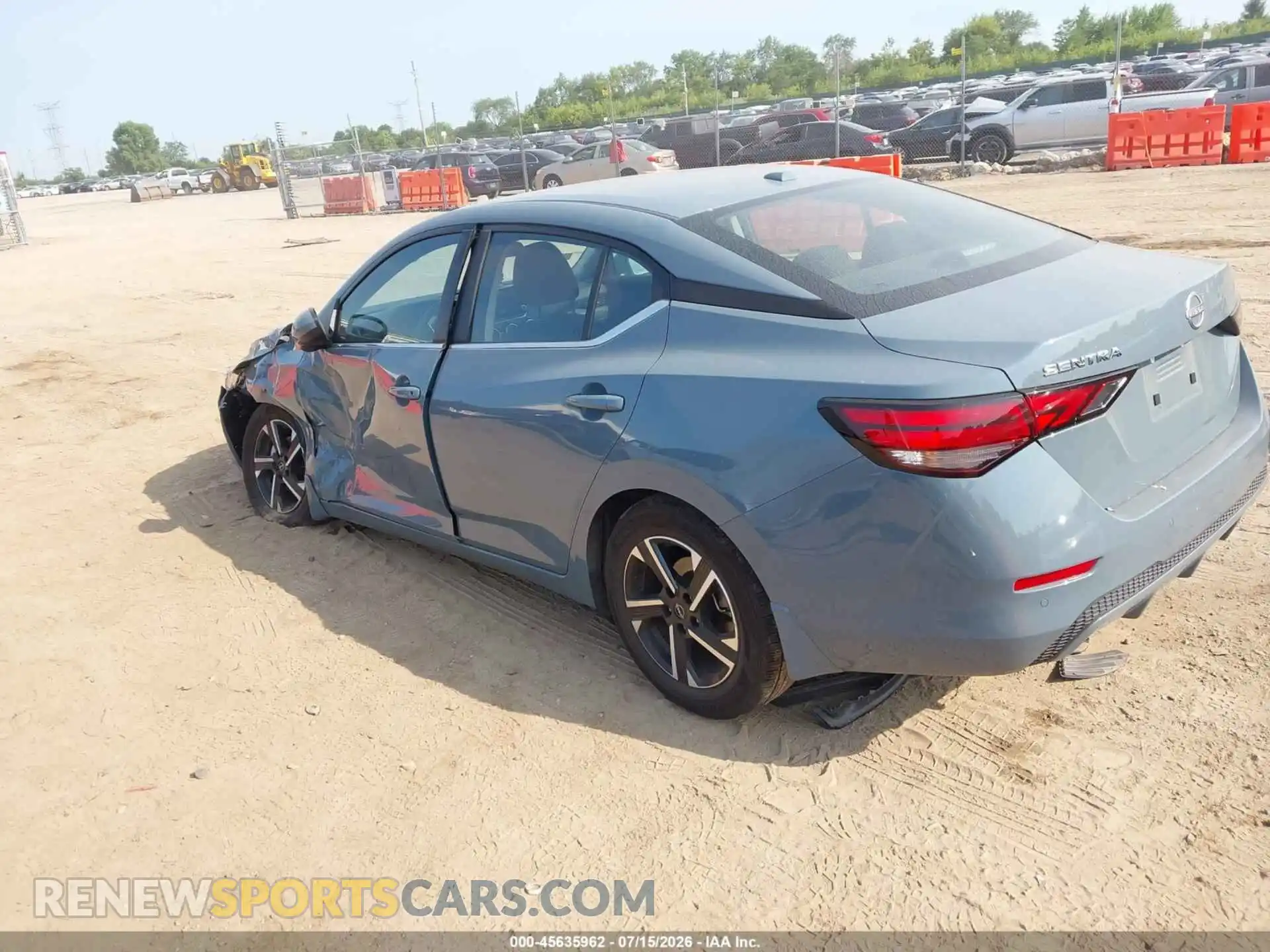 3 Фотография поврежденного автомобиля 3N1AB8CV5SY423852 NISSAN SENTRA 2025