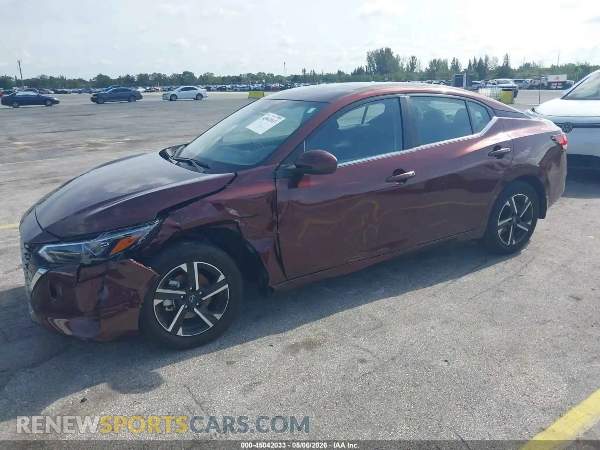 2 Photograph of a damaged car 3N1AB8CV9SY413972 NISSAN SENTRA 2025