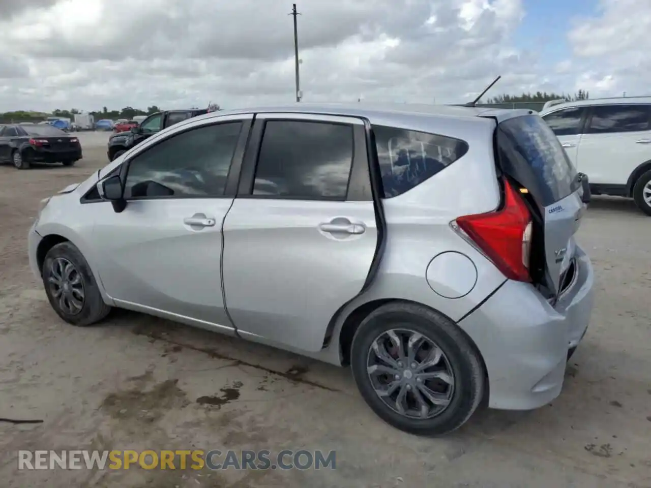 2 Photograph of a damaged car 3N1CE2CP3KL354204 NISSAN VERSA 2019