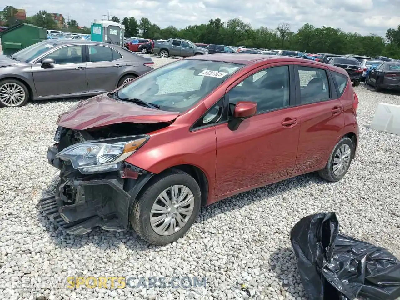 1 Photograph of a damaged car 3N1CE2CP4KL364014 NISSAN VERSA 2019