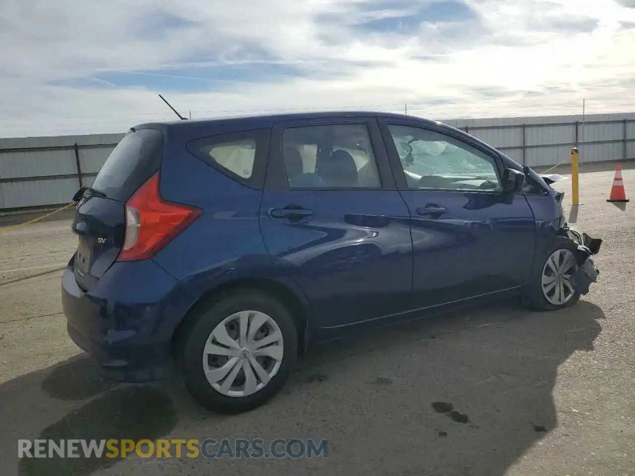 3 Photograph of a damaged car 3N1CE2CPXKL363403 NISSAN VERSA 2019