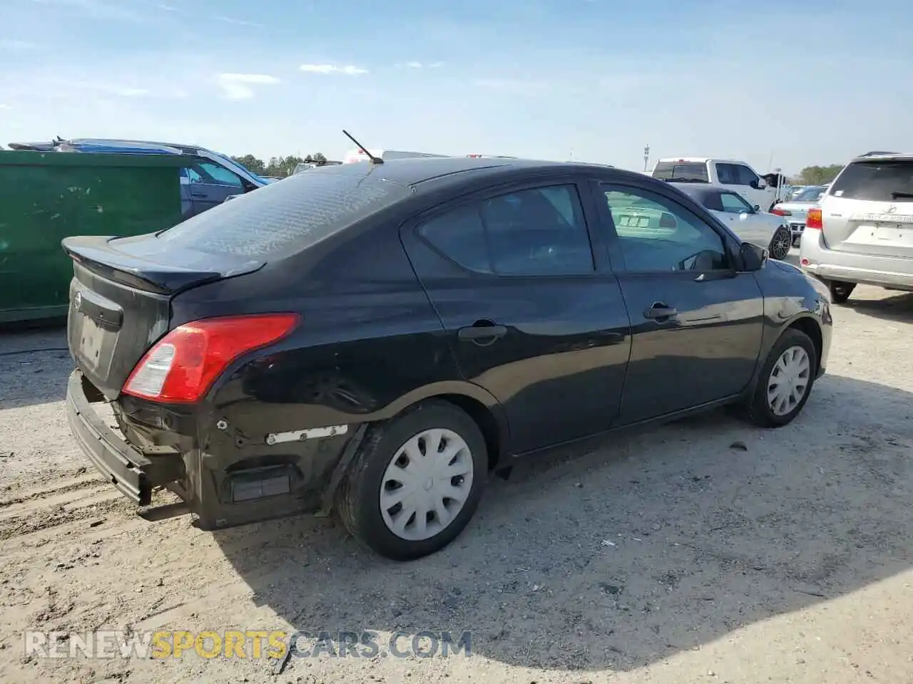 3 Photograph of a damaged car 3N1CN7AP0KL829176 NISSAN VERSA 2019