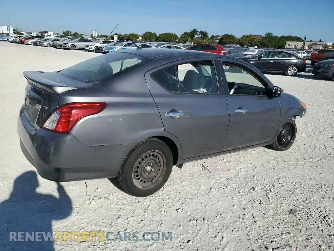 3 Photograph of a damaged car 3N1CN7AP1KL844821 NISSAN VERSA 2019