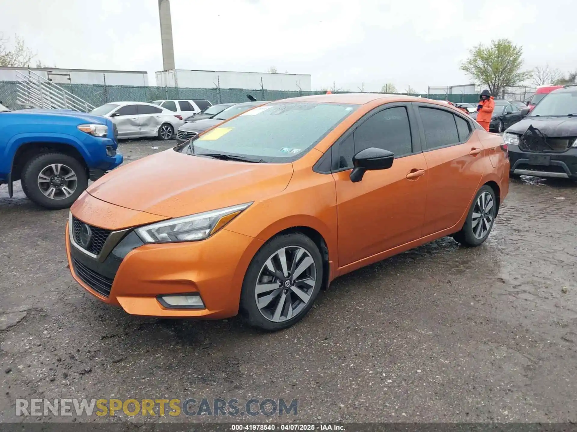 2 fotografías del automóvil dañado 3N1CN8FV2LL851470 NISSAN VERSA 2020