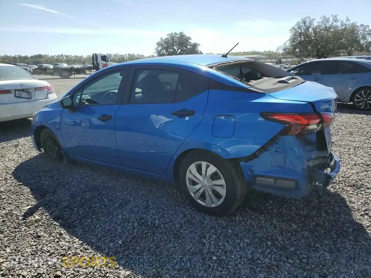 2 fotografías del automóvil dañado 3N1CN8DV0ML810243 NISSAN VERSA 2021