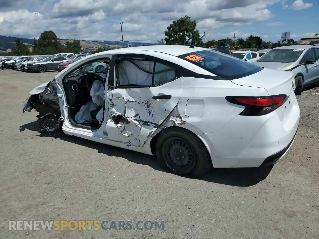 2 Фотография поврежденного автомобиля 3N1CN8DV3ML847836 NISSAN VERSA 2021