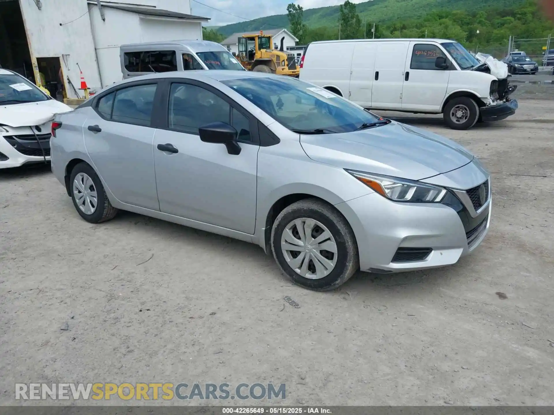 1 Photograph of a damaged car 3N1CN8DV4ML809483 NISSAN VERSA 2021