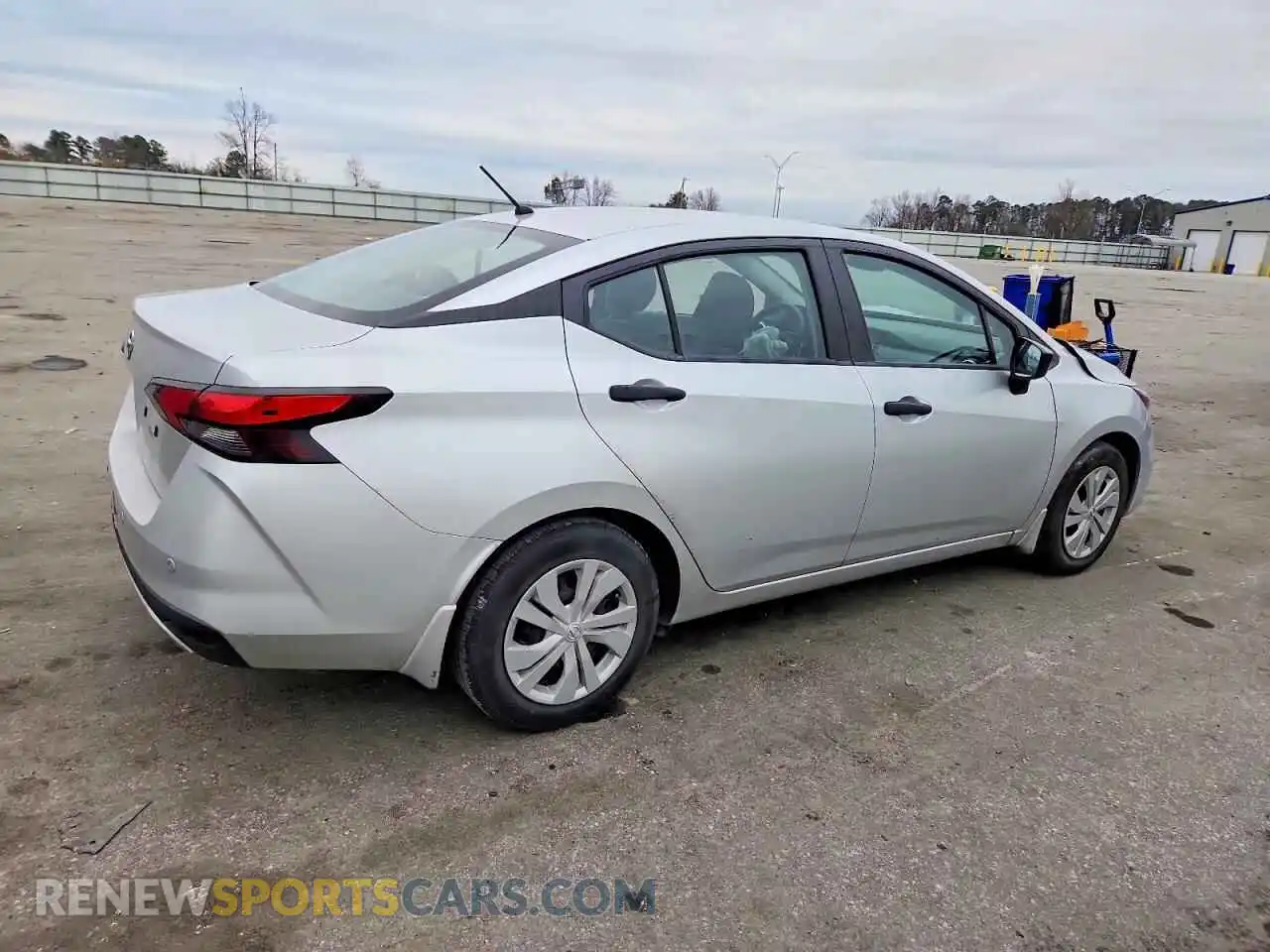 3 Photograph of a damaged car 3N1CN8DV6ML905308 NISSAN VERSA 2021