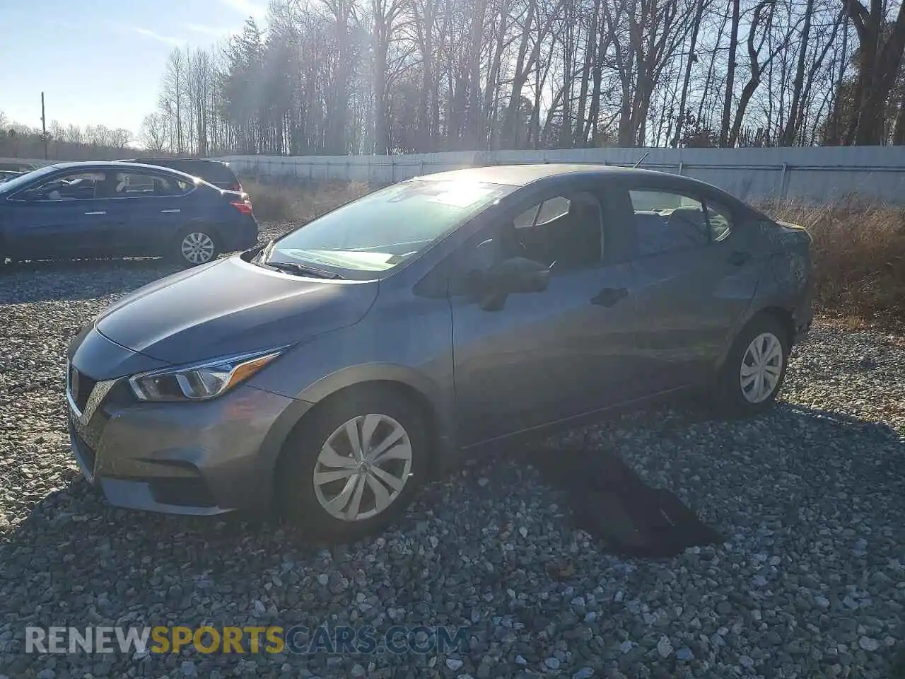 1 Photograph of a damaged car 3N1CN8DV8ML812922 NISSAN VERSA 2021