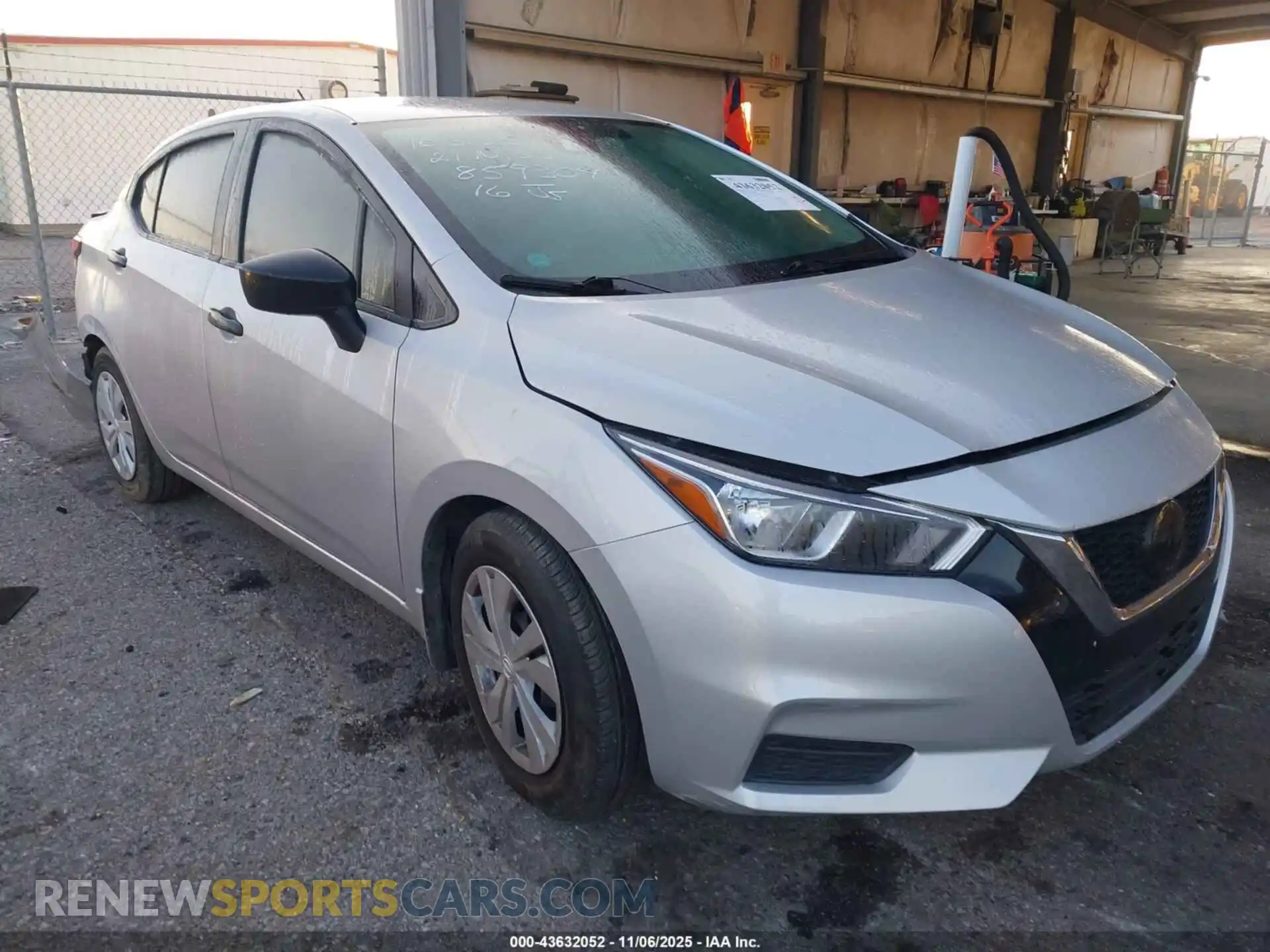 1 Photograph of a damaged car 3N1CN8DV8ML859304 NISSAN VERSA 2021