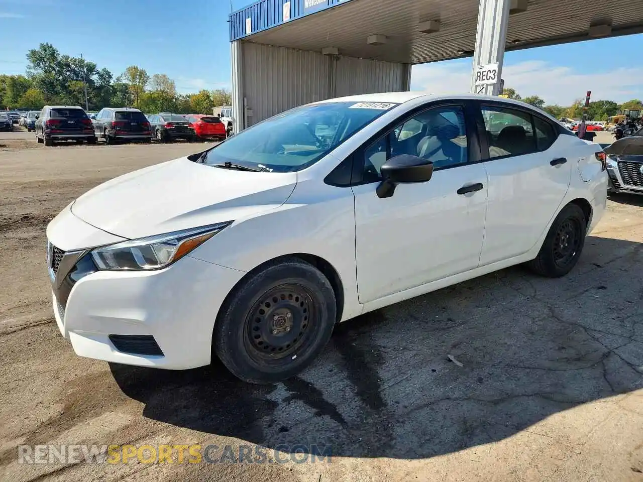 1 Photograph of a damaged car 3N1CN8DV9ML817708 NISSAN VERSA 2021