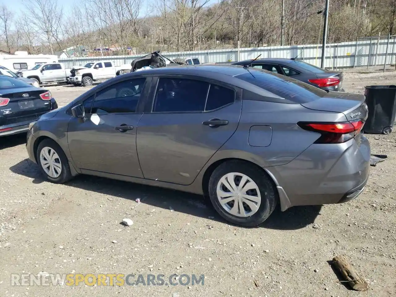 2 Photograph of a damaged car 3N1CN8DVXML808810 NISSAN VERSA 2021
