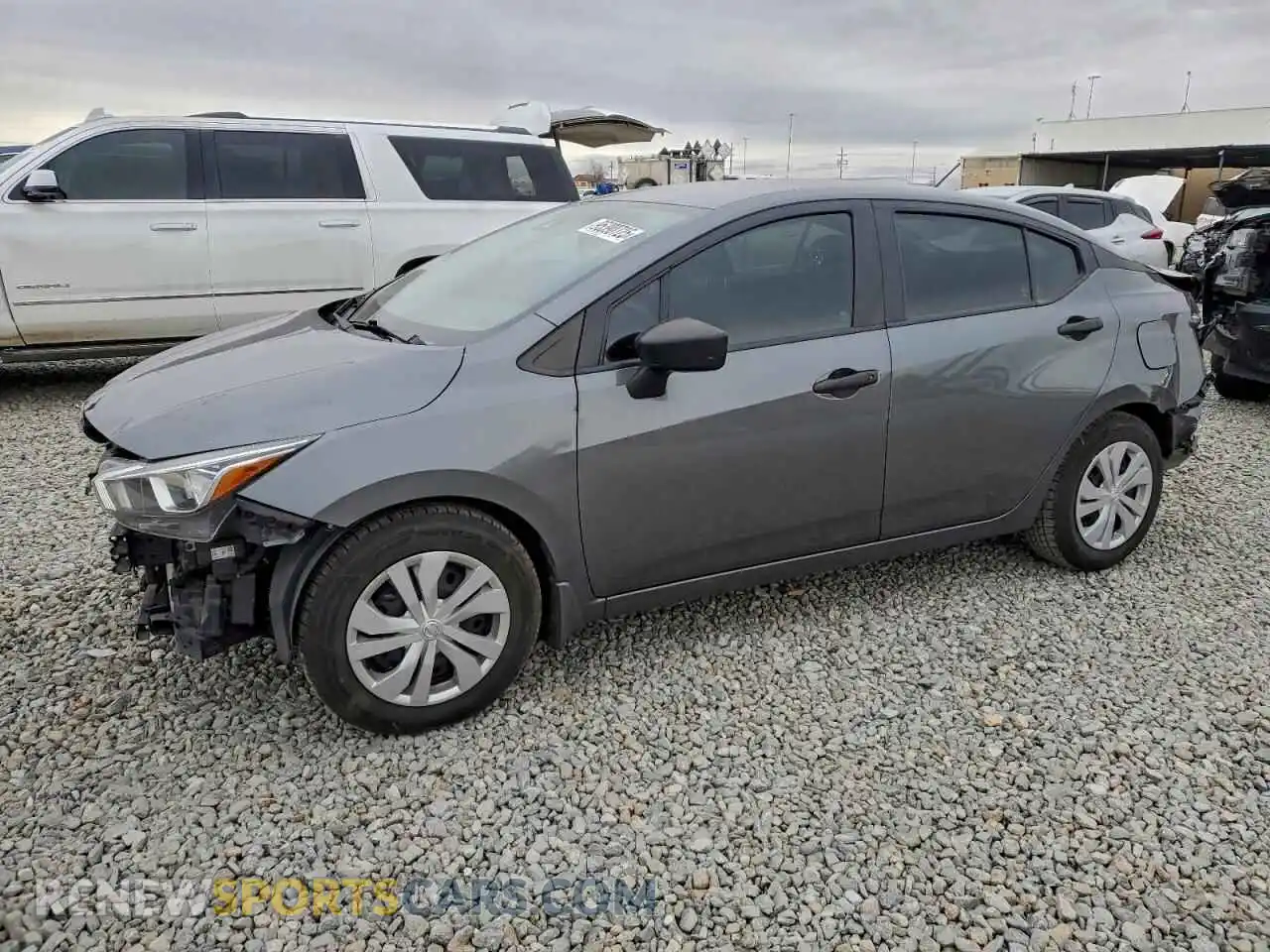 1 Photograph of a damaged car 3N1CN8DVXML856226 NISSAN VERSA 2021