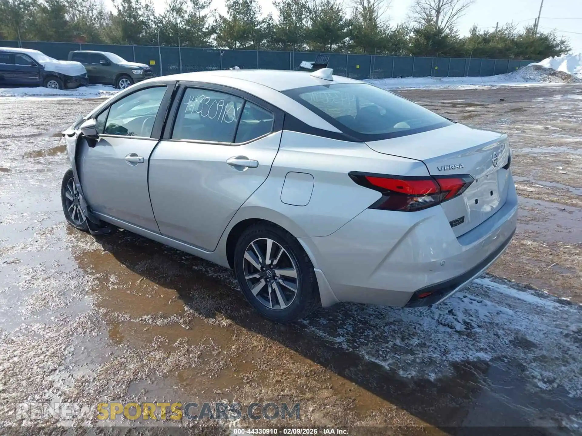 3 Photograph of a damaged car 3N1CN8EV1ML806975 NISSAN VERSA 2021