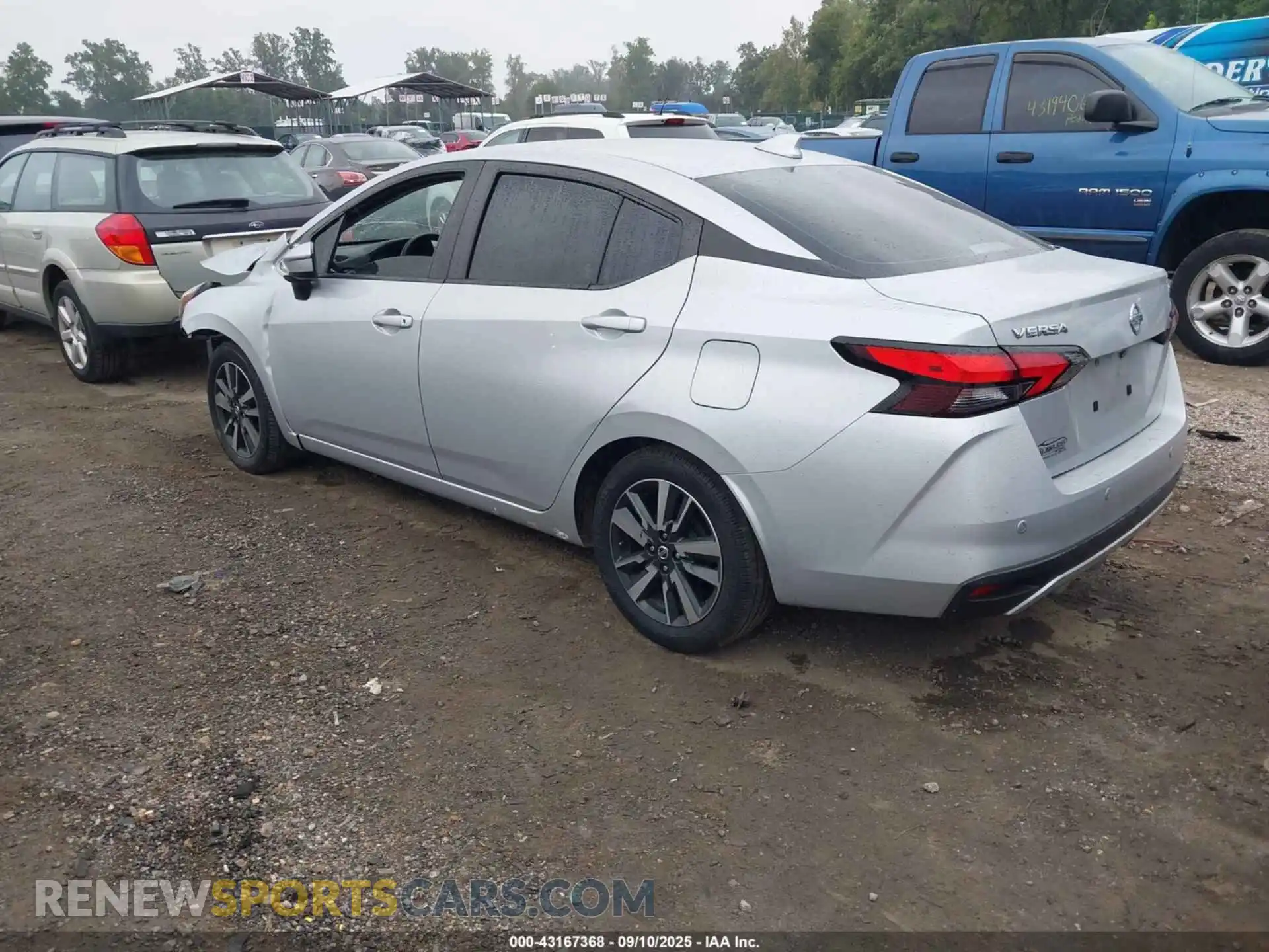 3 Photograph of a damaged car 3N1CN8EV2ML863783 NISSAN VERSA 2021