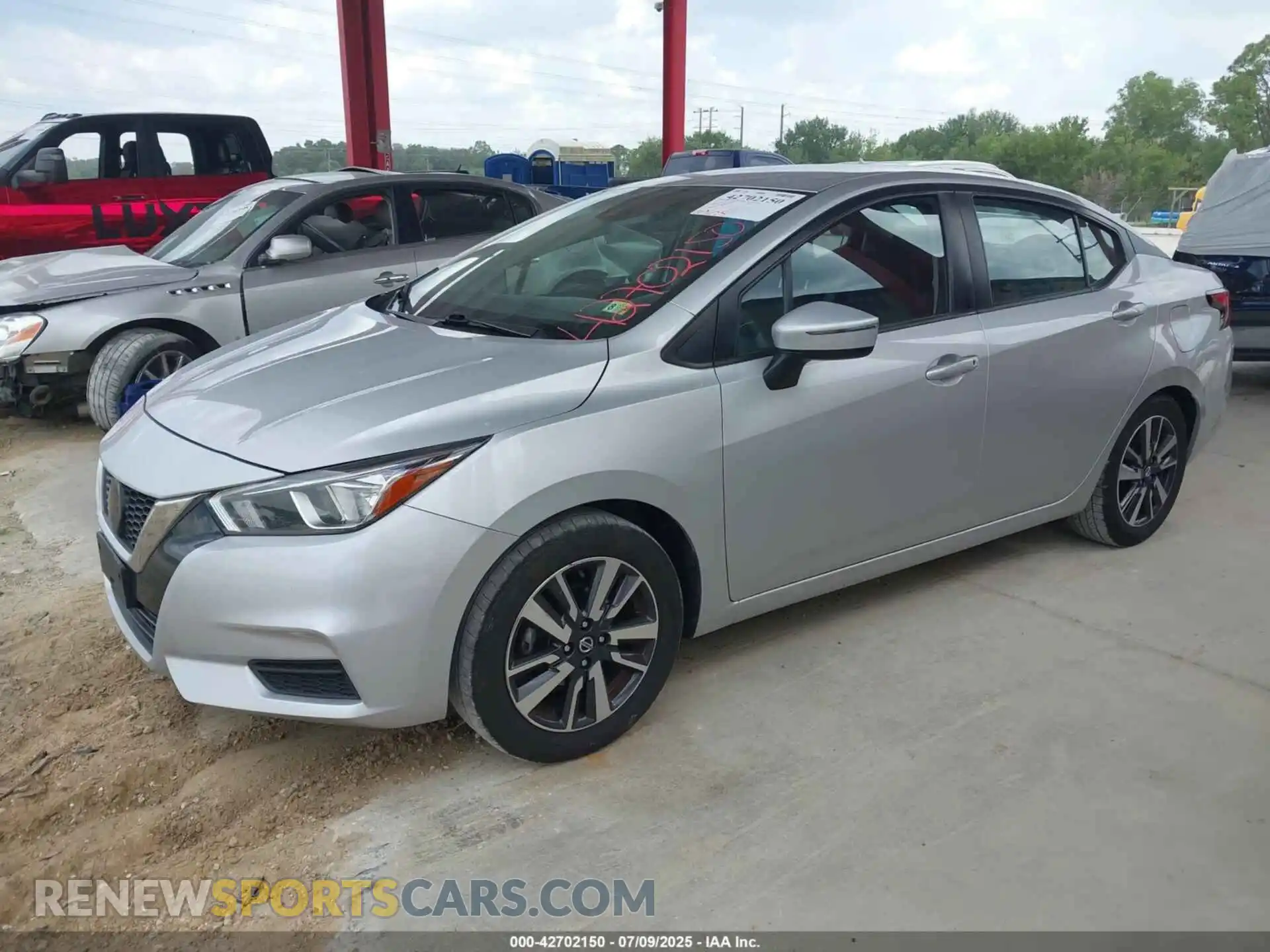 2 Photograph of a damaged car 3N1CN8EV4ML840182 NISSAN VERSA 2021