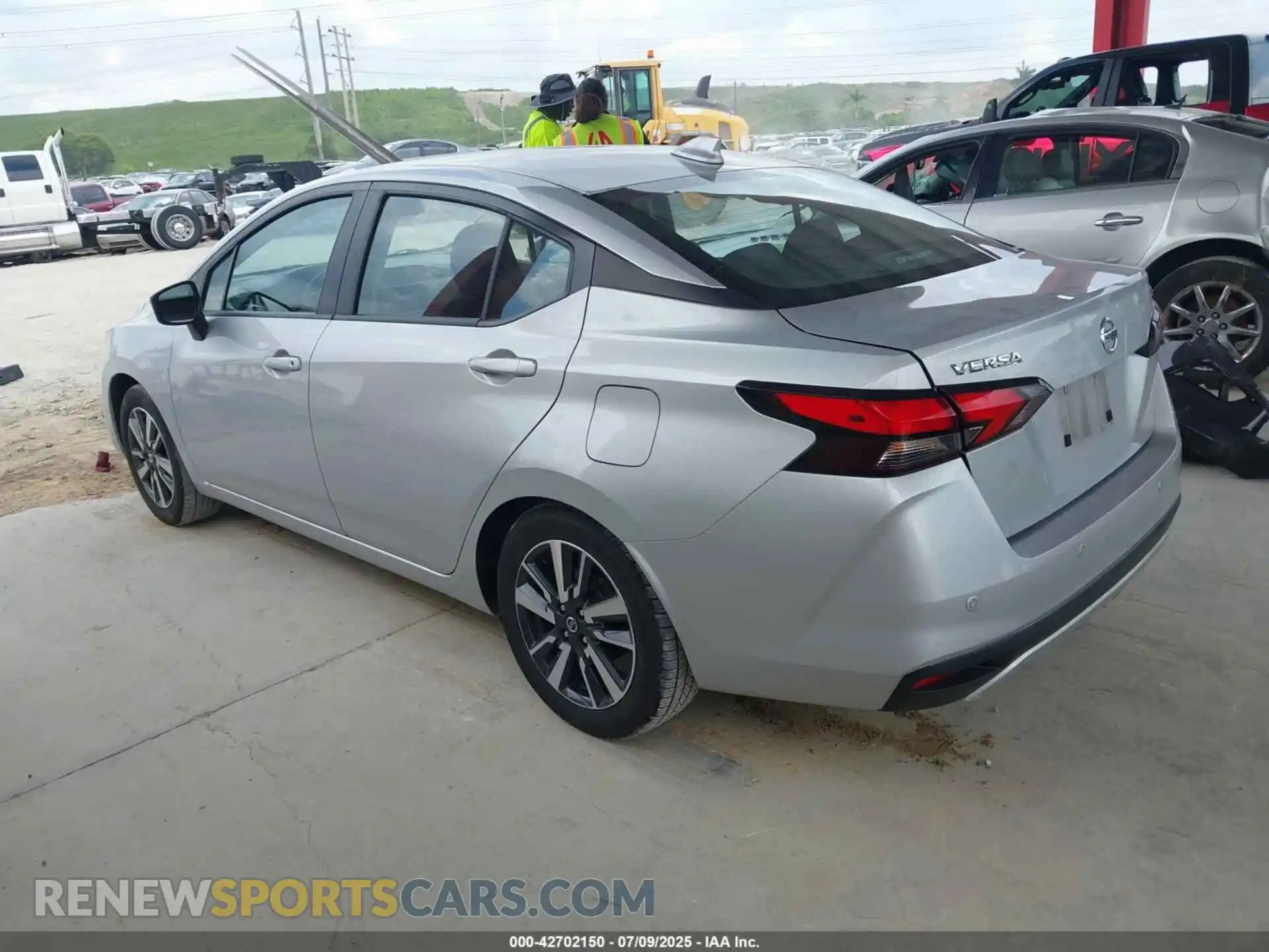 3 Photograph of a damaged car 3N1CN8EV4ML840182 NISSAN VERSA 2021